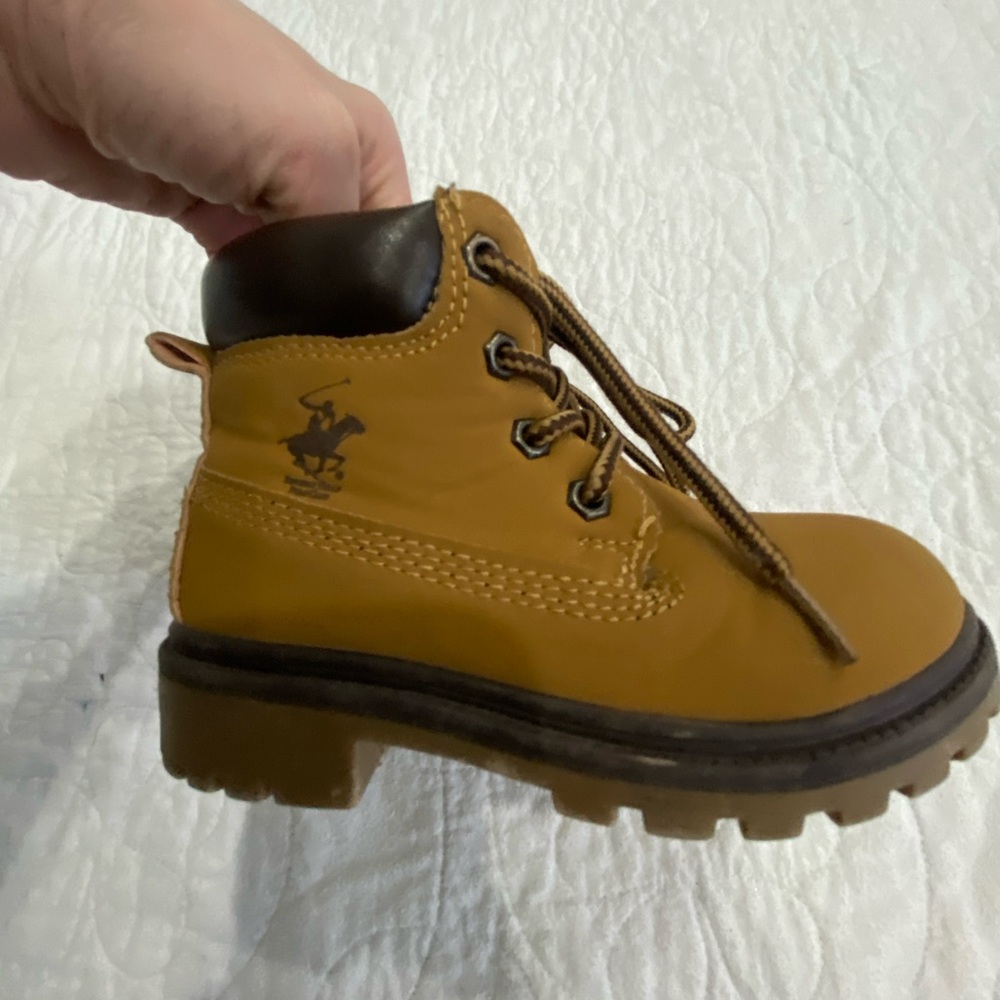 Beverly Hills Polo Club Kids Tan Lace-Up Ankle Boots- Size 8 Toddler - Picture 3 of 6